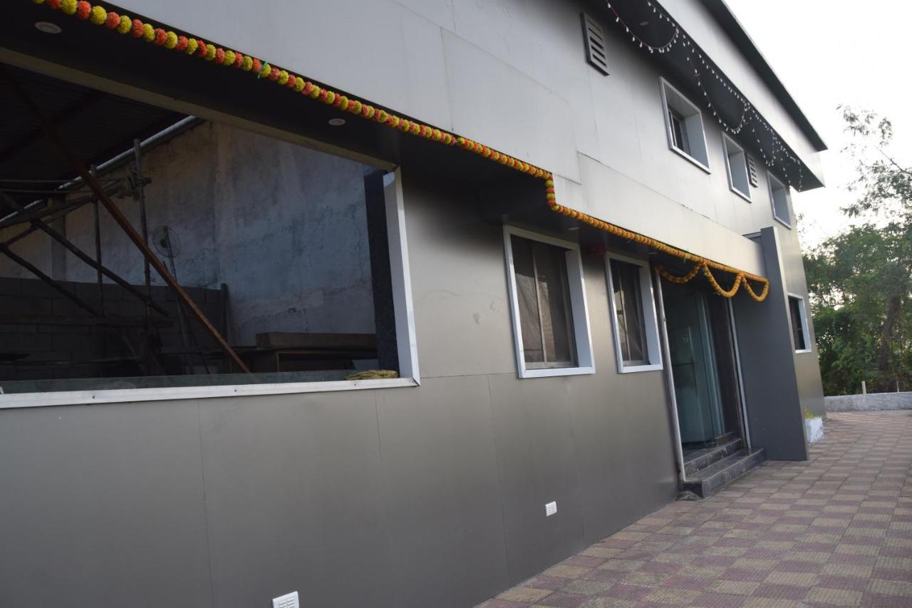 Hotel Riviera Residency Thane Exterior foto
