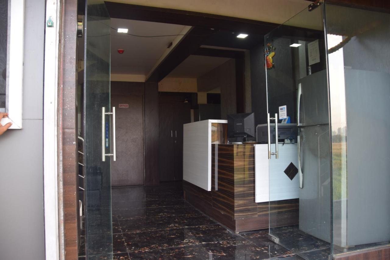 Hotel Riviera Residency Thane Exterior foto