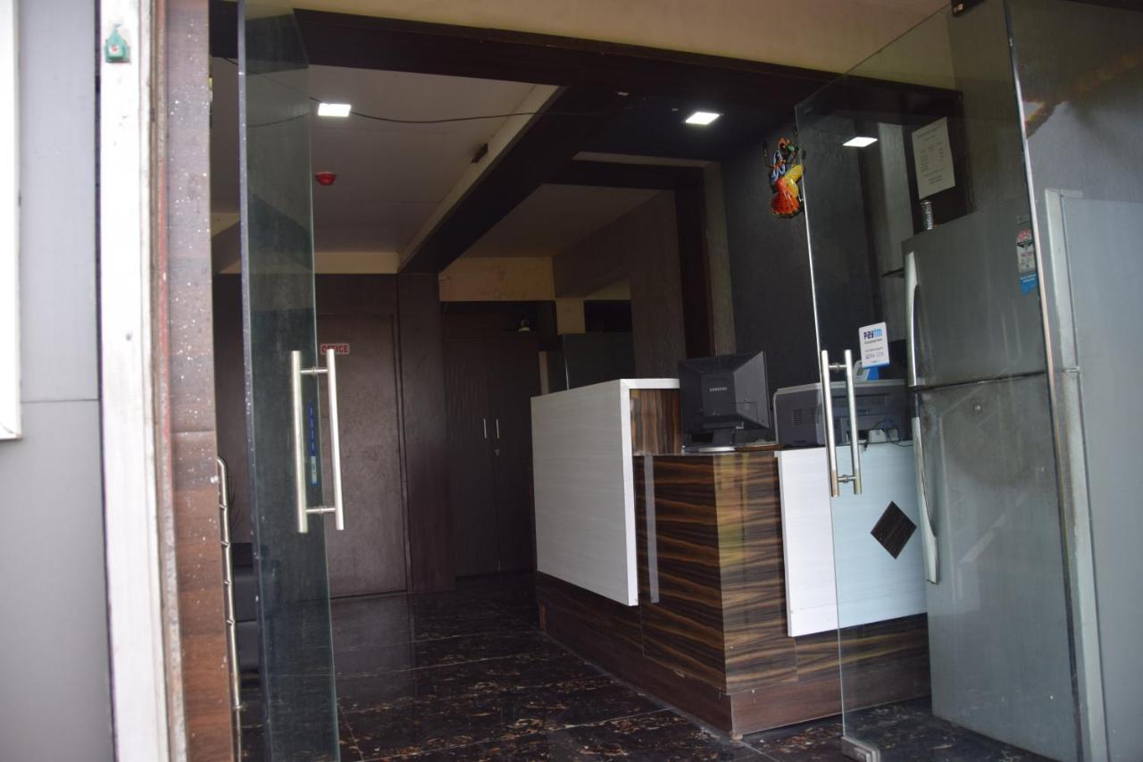 Hotel Riviera Residency Thane Exterior foto