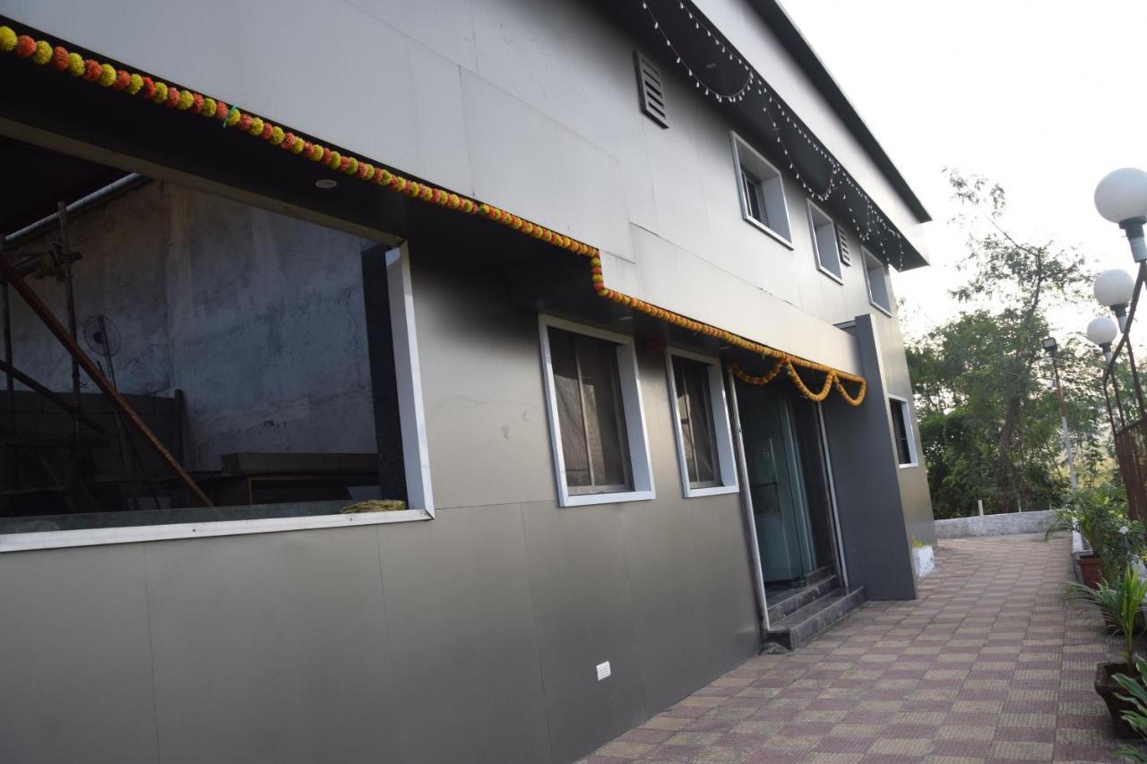 Hotel Riviera Residency Thane Exterior foto